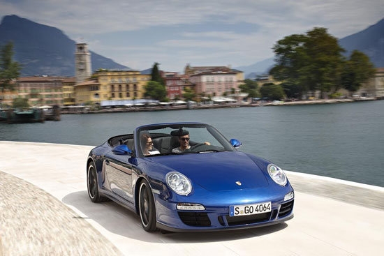 2012 Porsche 911 Carrera GTS Cabriolet