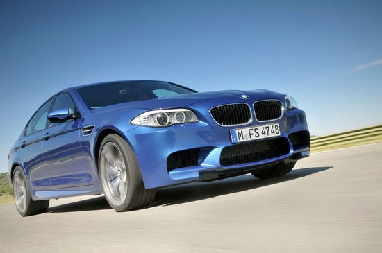 2012 BMW 5-Series Sedan M5