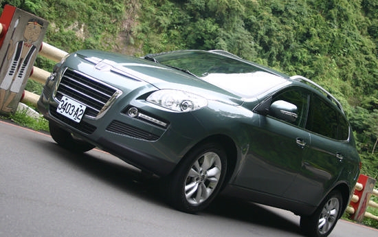 2013 Luxgen 7 SUV 旗艦型4WD