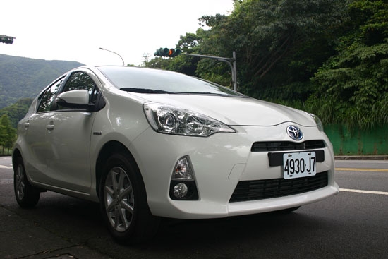 2013 Toyota Prius c