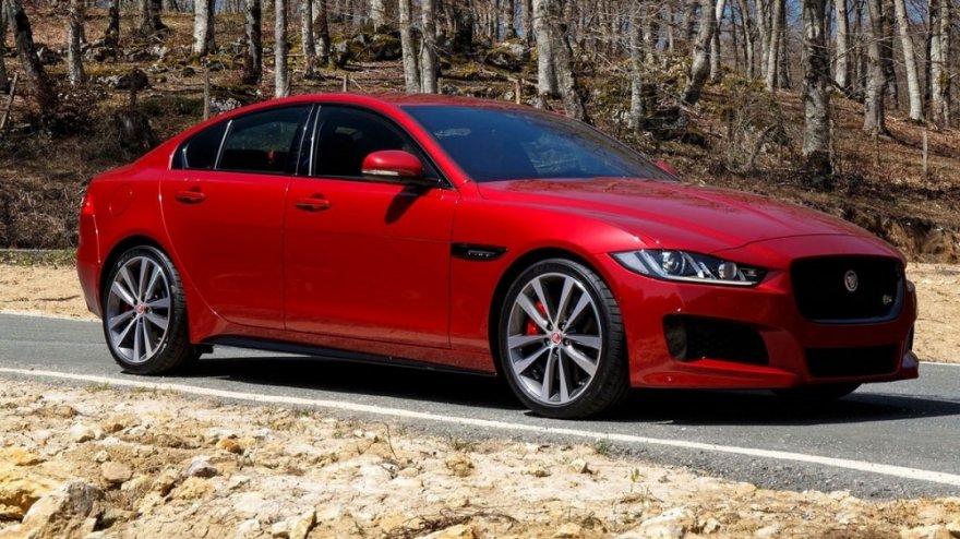 2017 Jaguar XE