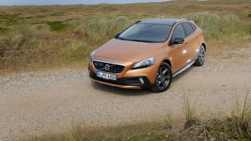 2015 Volvo V40 Cross Country D4旗艦版