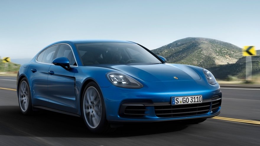 2018 Porsche Panamera 4 S