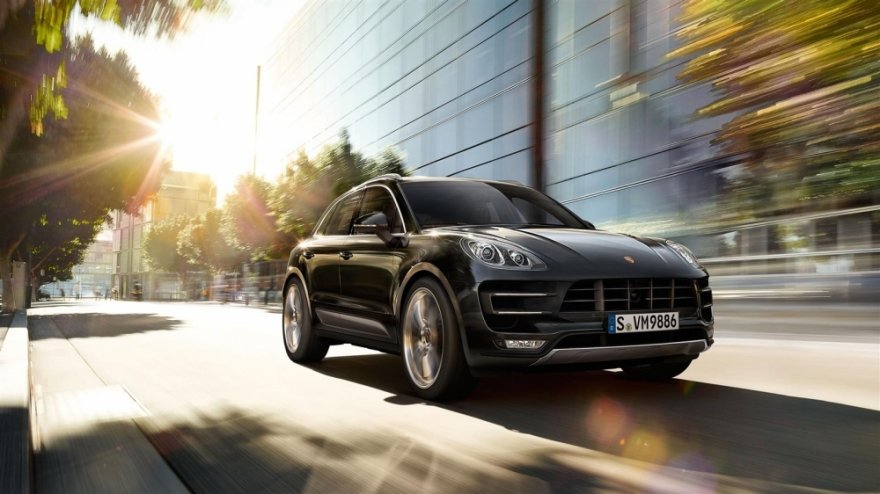 2015 Porsche Macan Turbo