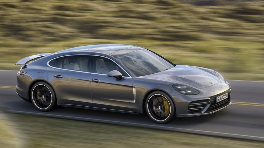 2017 Porsche Panamera Turbo Executive